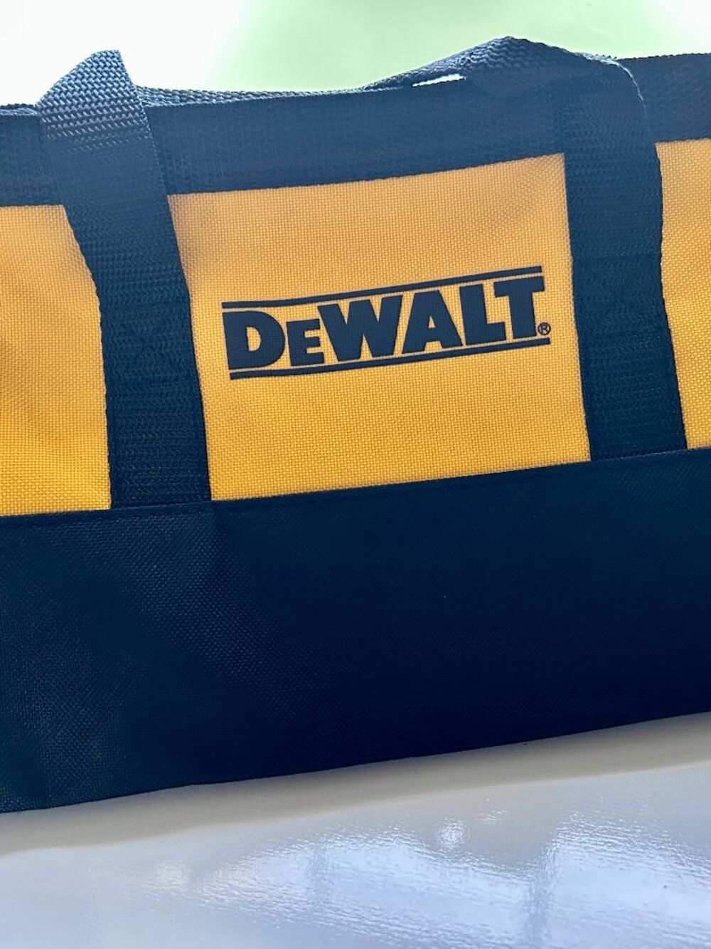 N261499 DEWALT Tool Bag MINI / Small Canvas 7x9x11 Inches **NEW**